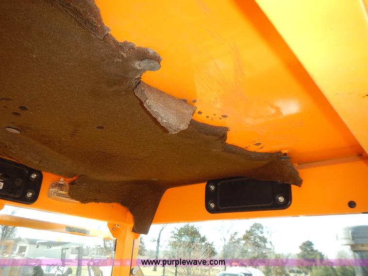 image for item J4576 Rosco Sweep Pro broom