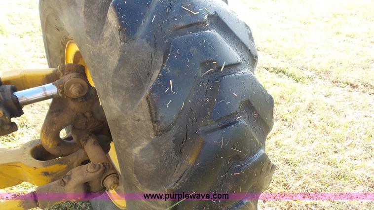 image for item J4592 1972 Caterpillar 14E motor grader