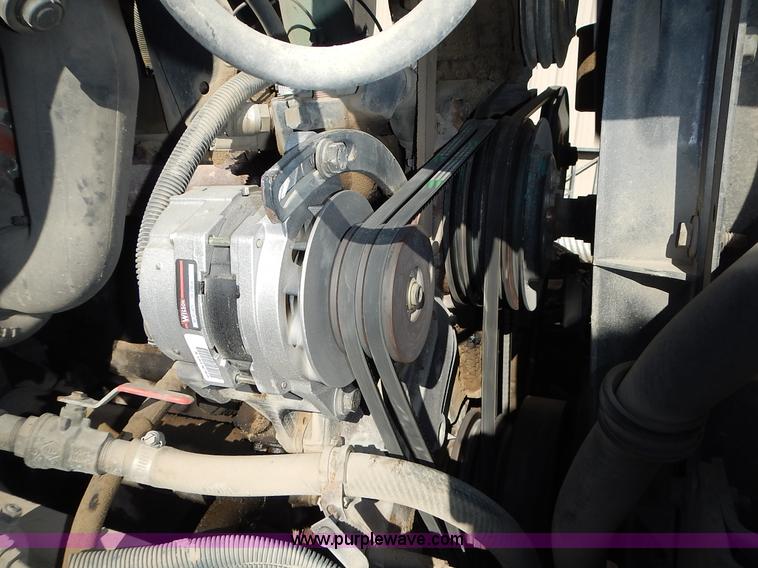 image for item J4606 1991 International 4900 dump truck