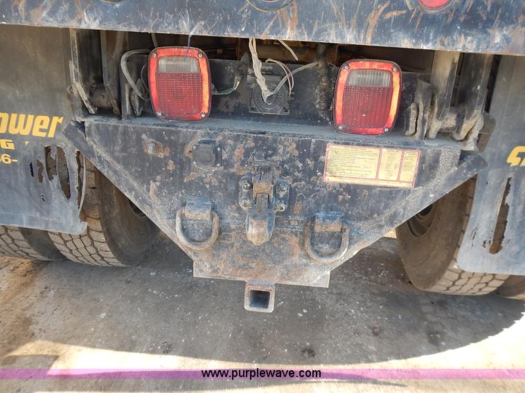 image for item J4606 1991 International 4900 dump truck