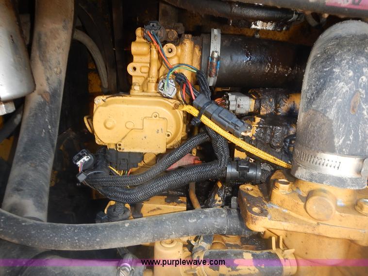 image for item J4607 2012 Caterpillar 272D skid steer