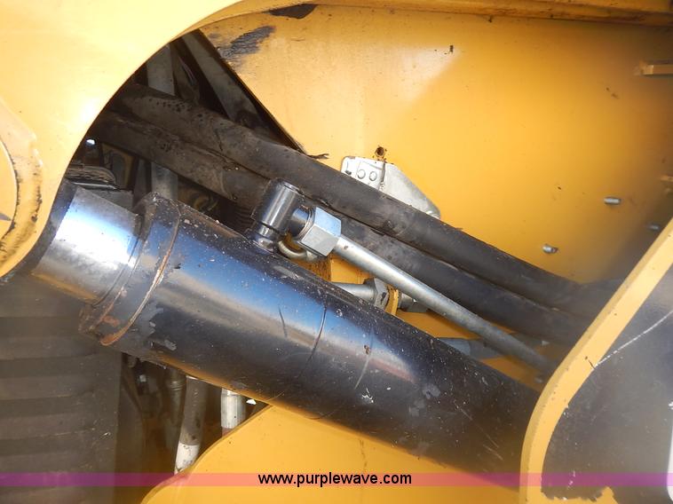 image for item J4607 2012 Caterpillar 272D skid steer