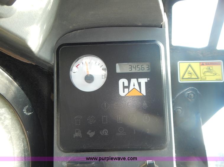 image for item J4743 2007 Caterpillar 277C skid steer