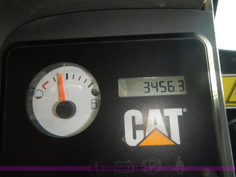 image for item J4743 2007 Caterpillar 277C skid steer