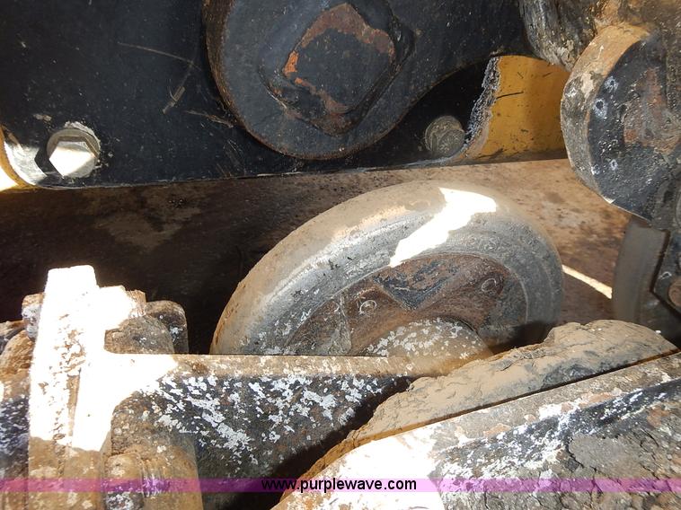 image for item J4743 2007 Caterpillar 277C skid steer