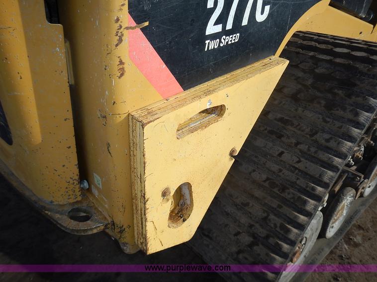 image for item J4743 2007 Caterpillar 277C skid steer