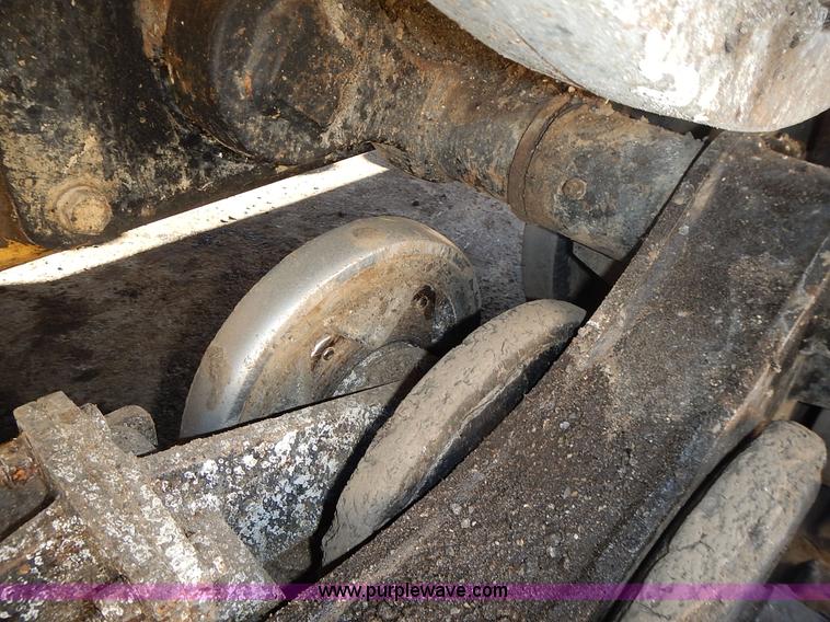 image for item J4743 2007 Caterpillar 277C skid steer