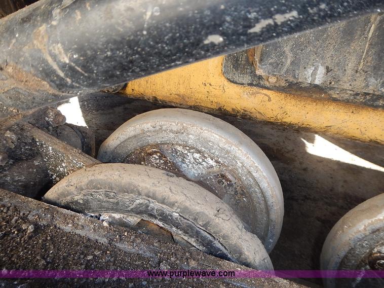 image for item J4743 2007 Caterpillar 277C skid steer