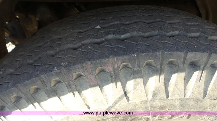 image for item J4745 1972 Chevrolet C50 hydra digger truck