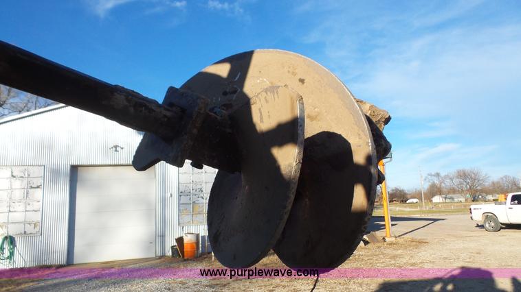 image for item J4745 1972 Chevrolet C50 hydra digger truck