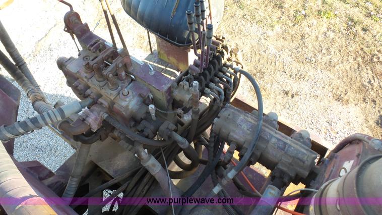 image for item J4745 1972 Chevrolet C50 hydra digger truck