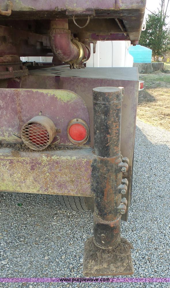 image for item J4745 1972 Chevrolet C50 hydra digger truck