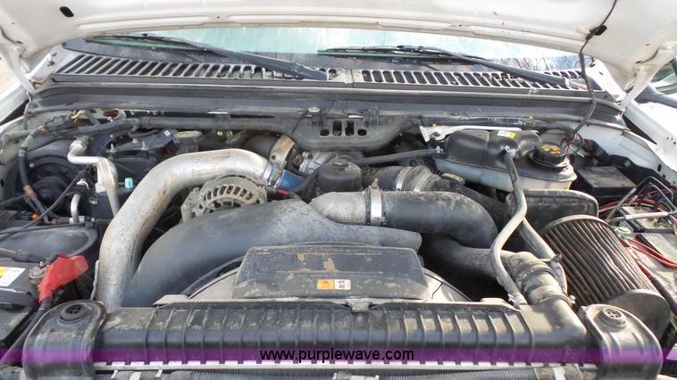 image for item J4750 2005 Ford F350 XL Super Duty Crew Cab utility truck