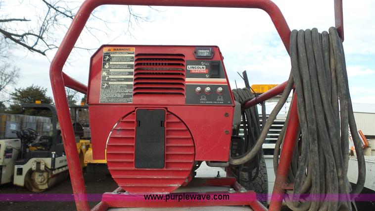 image for item J4750 2005 Ford F350 XL Super Duty Crew Cab utility truck