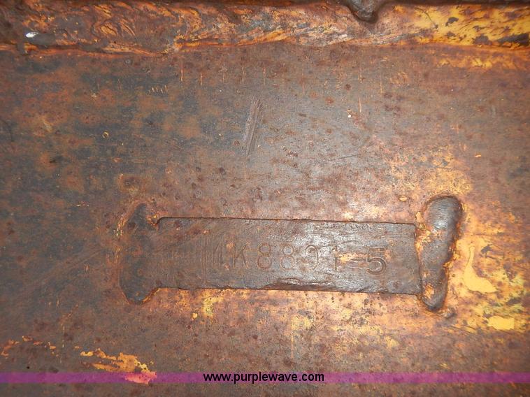 image for item J6318 1965 Caterpillar 955H track loader