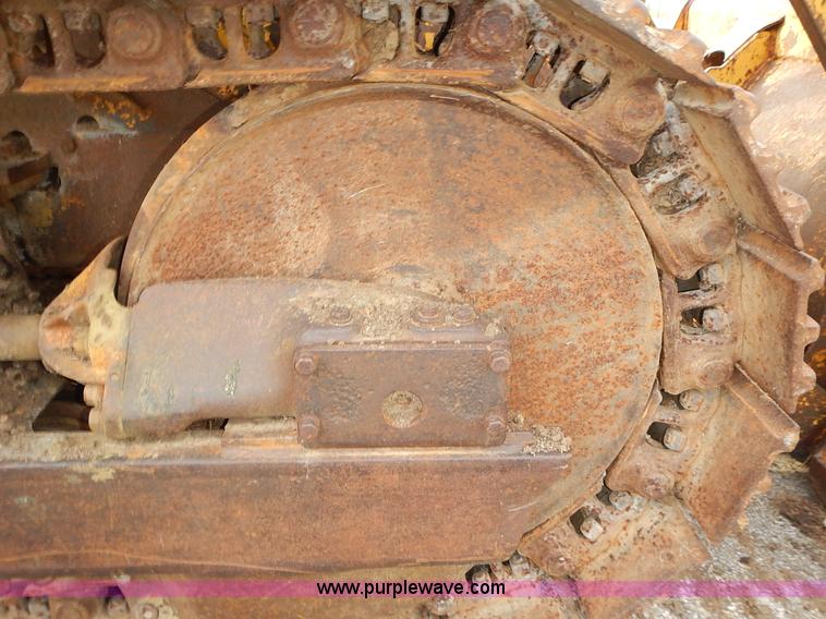 image for item J6318 1965 Caterpillar 955H track loader