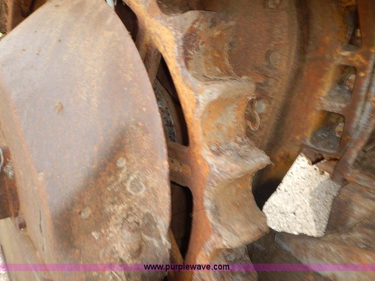 image for item J6318 1965 Caterpillar 955H track loader