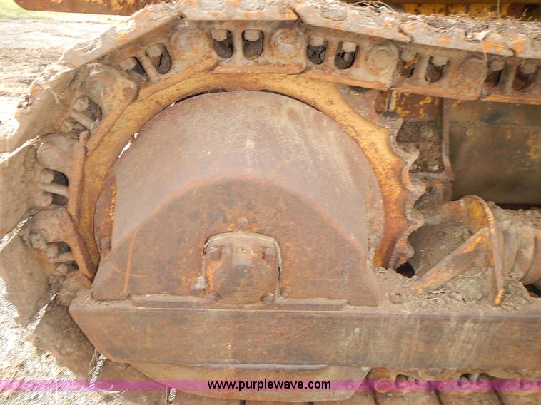 image for item J6318 1965 Caterpillar 955H track loader