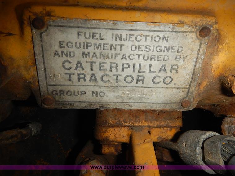 image for item J6318 1965 Caterpillar 955H track loader