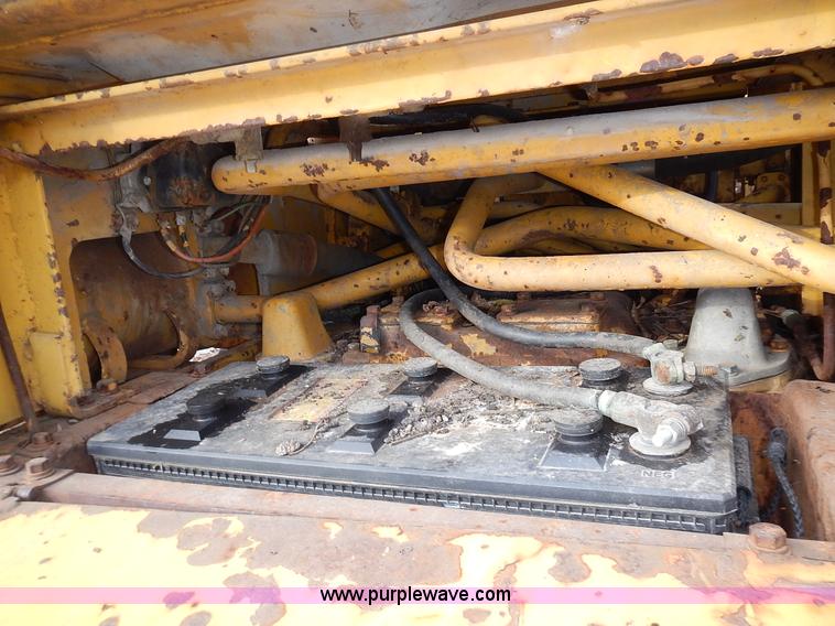 image for item J6318 1965 Caterpillar 955H track loader