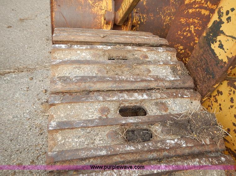 image for item J6318 1965 Caterpillar 955H track loader