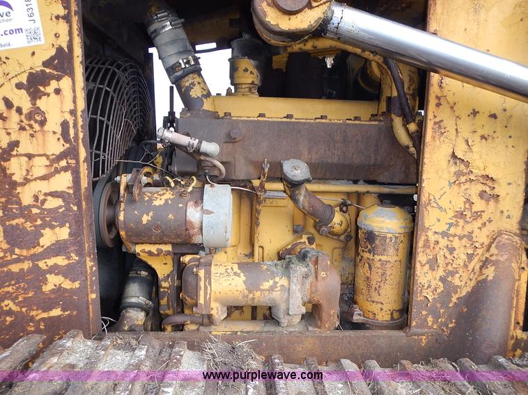 image for item J6318 1965 Caterpillar 955H track loader