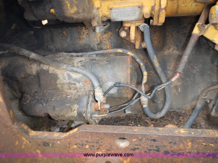 image for item J6318 1965 Caterpillar 955H track loader