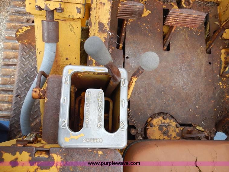 image for item J6318 1965 Caterpillar 955H track loader