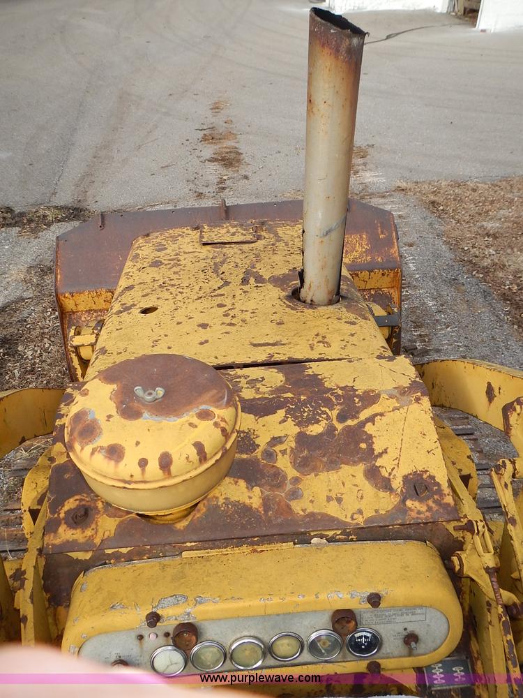 image for item J6318 1965 Caterpillar 955H track loader