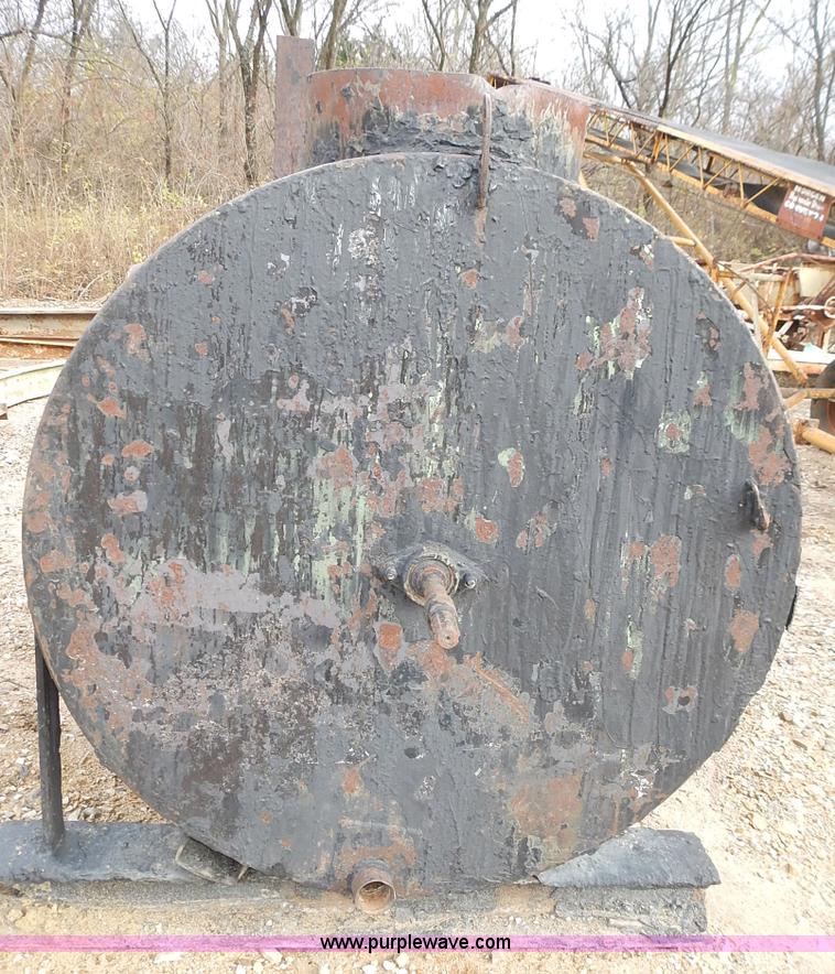 image for item J6319 Seal coating tank