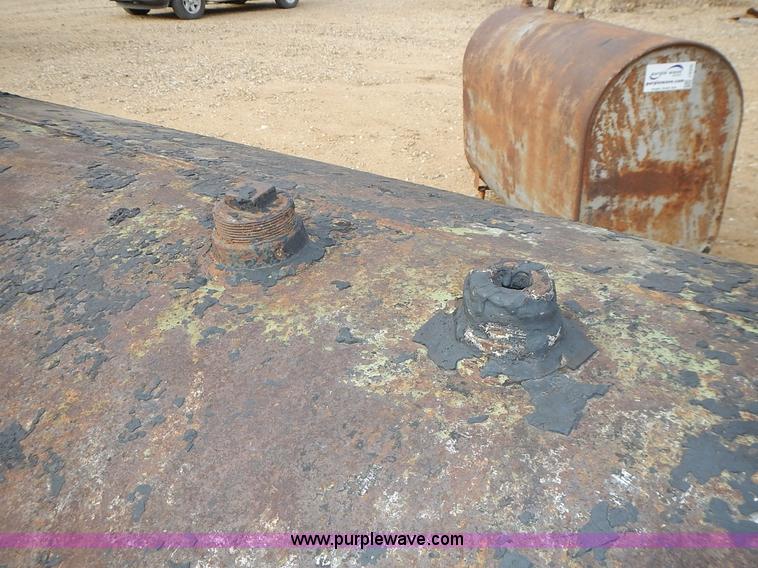 image for item J6319 Seal coating tank