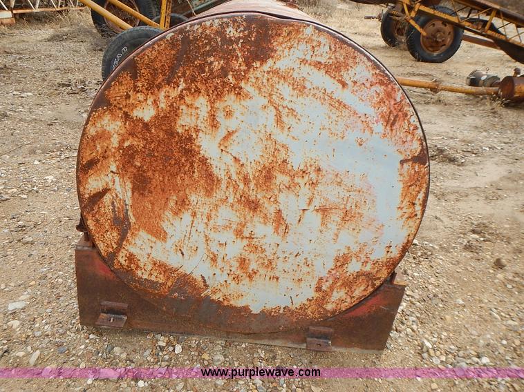 image for item J6320 (2) fuel tanks