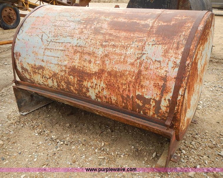 image for item J6320 (2) fuel tanks