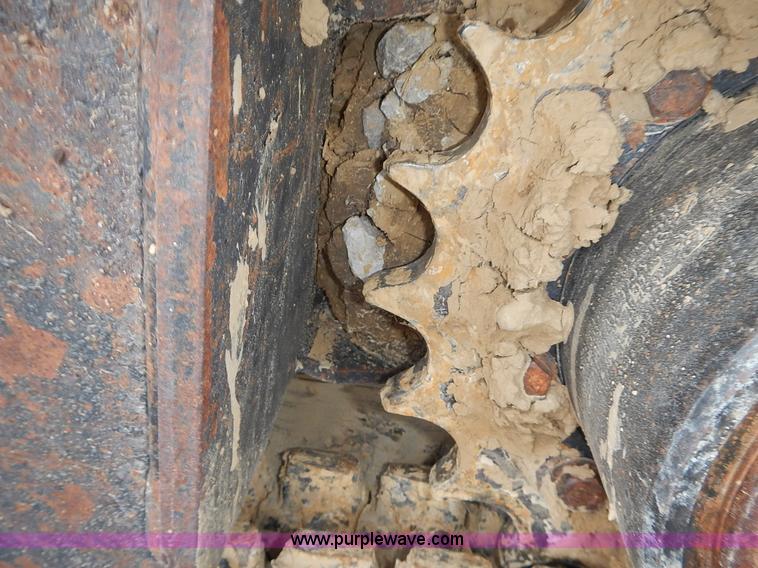 image for item J6326 2002 Bobcat 331D compact excavator