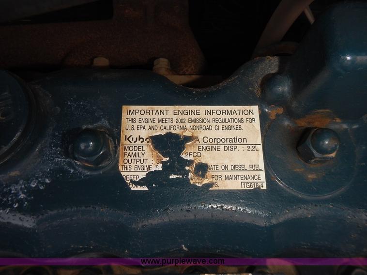 image for item J6326 2002 Bobcat 331D compact excavator