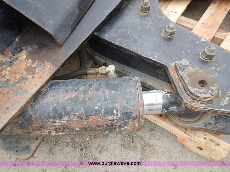 image for item J6331 Dymax DTS-14LC skid steer shear