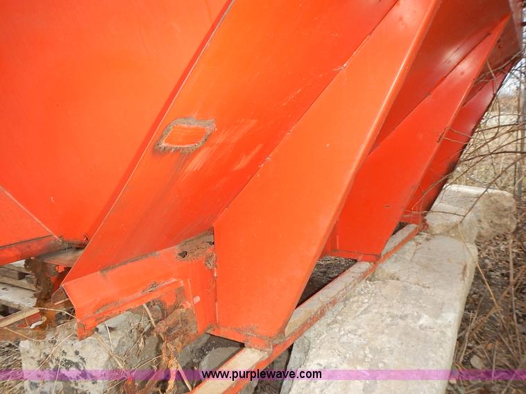 image for item J6332 Steel spreader