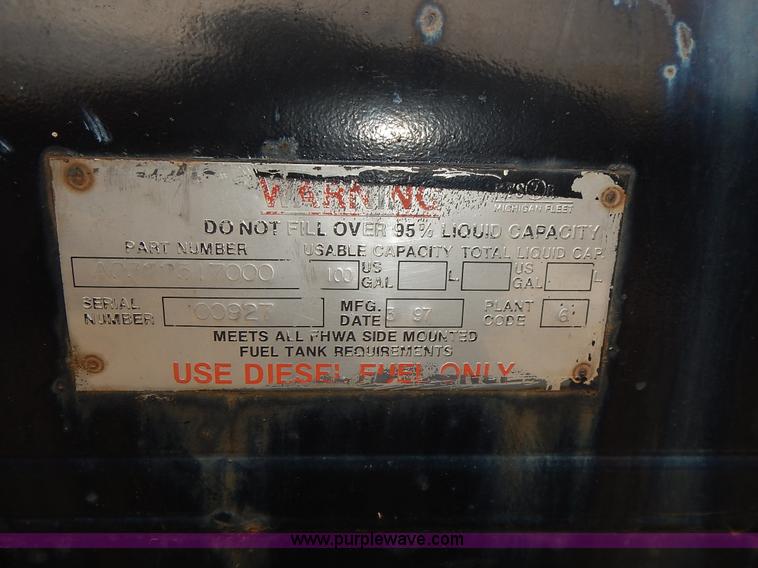 image for item J6341 1997 Freightliner FL70 rollback truck