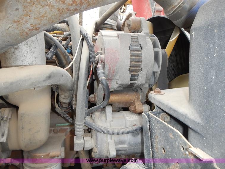 image for item J6341 1997 Freightliner FL70 rollback truck