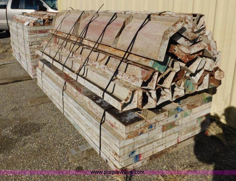 image for item J7433 Assorted concrete forms