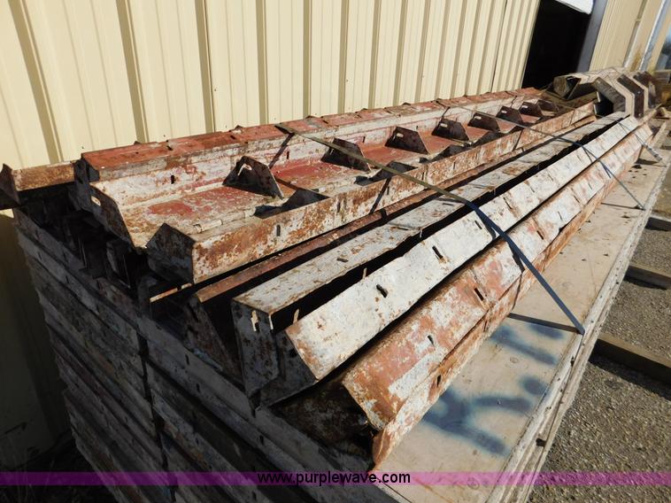 image for item J7433 Assorted concrete forms