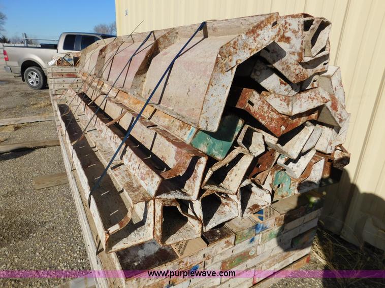 image for item J7433 Assorted concrete forms