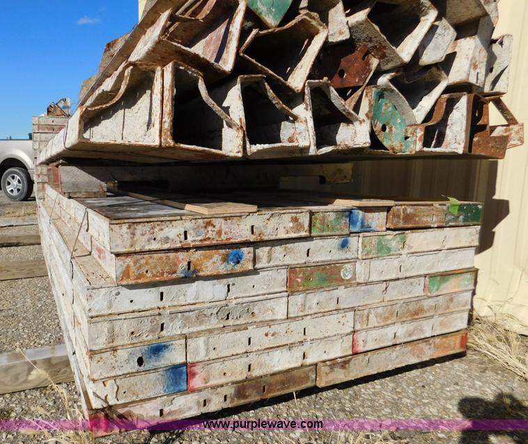 image for item J7433 Assorted concrete forms