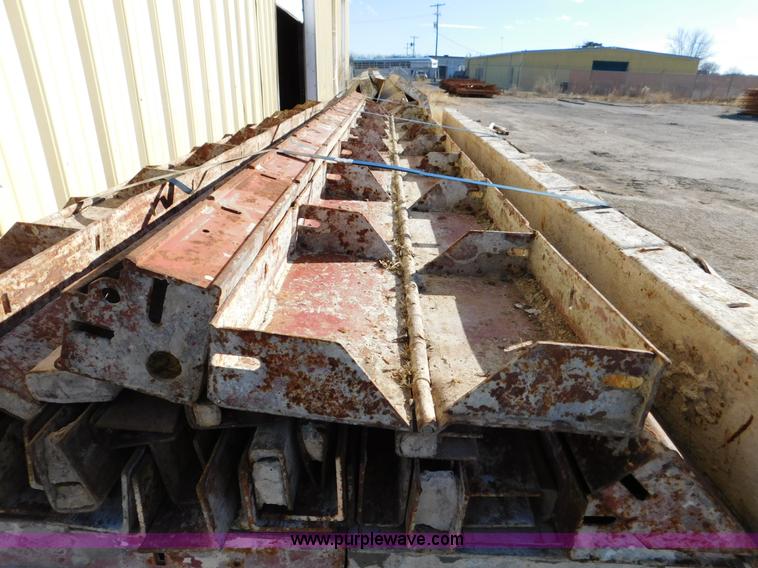 image for item J7433 Assorted concrete forms