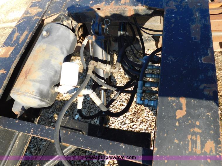 image for item J7482 2006 Eager Beaver 55 GLS lowboy equipment trailer