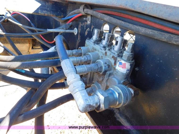 image for item J7482 2006 Eager Beaver 55 GLS lowboy equipment trailer