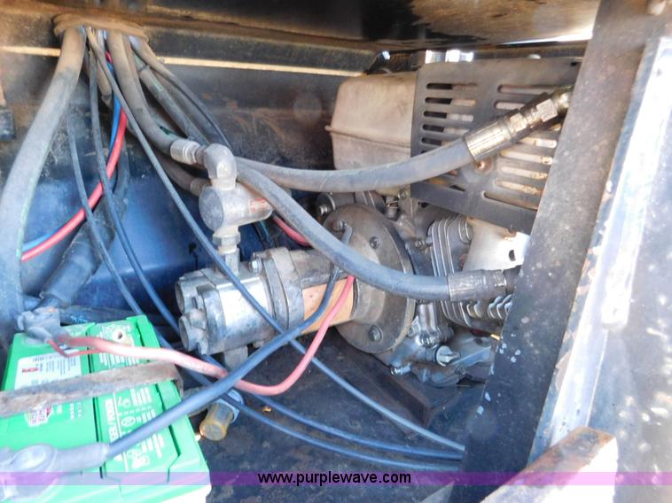 image for item J7482 2006 Eager Beaver 55 GLS lowboy equipment trailer