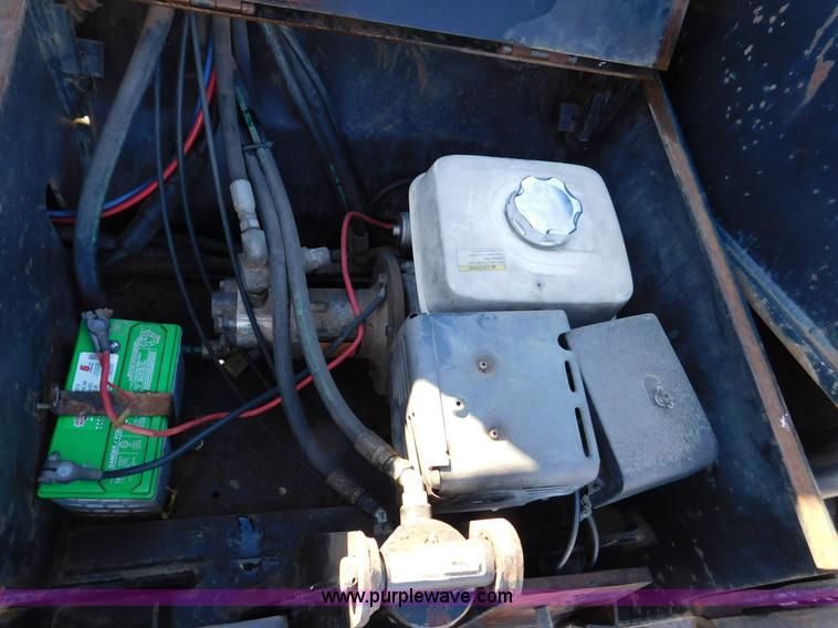 image for item J7482 2006 Eager Beaver 55 GLS lowboy equipment trailer