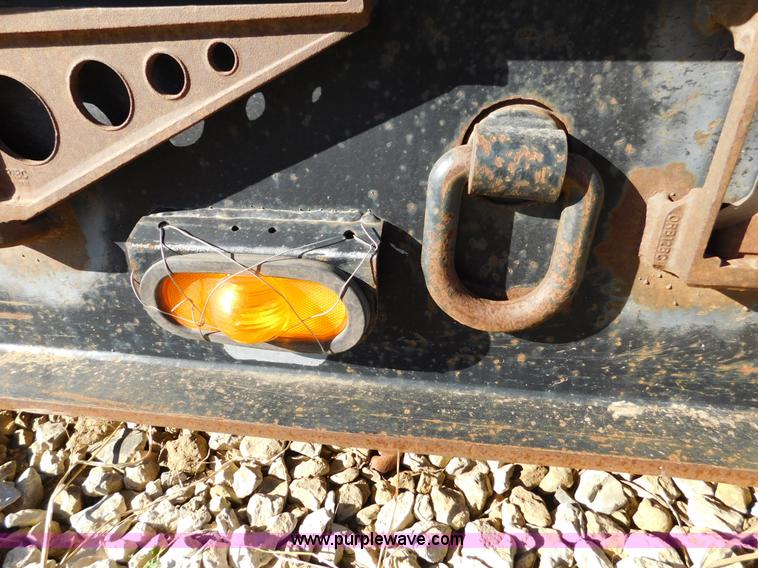 image for item J7482 2006 Eager Beaver 55 GLS lowboy equipment trailer