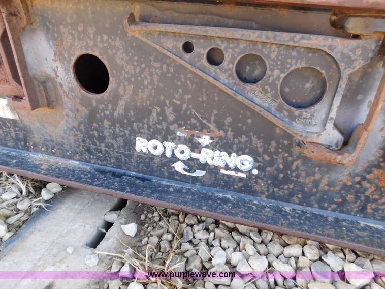 image for item J7482 2006 Eager Beaver 55 GLS lowboy equipment trailer